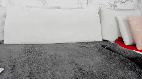 alysamillan online show from January 2025 11:28:02 AM