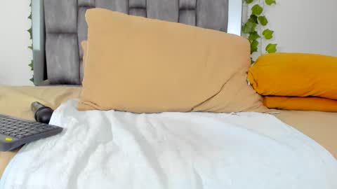 Snapshot of alyssia_oceann chatting on October 2025 12:36:02 PM alyssia online show from October 2025 12:36:02 PM