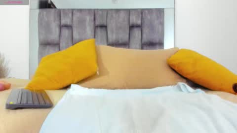 Snapshot of alyssia_oceann chatting on January 2026 12:32:02 PM alyssia online show from January 2026 12:32:02 PM