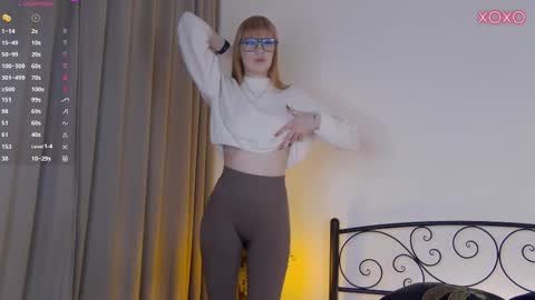 Alyx online show from November 2025 02:10:02 PM