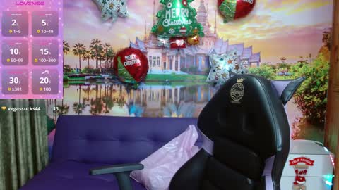 Snapshot of alyy_cute chatting on December 2024 02:16:02 PM Alyy online show from December 2024 02:16:02 PM