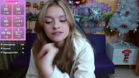 Snapshot of alyy_cute chatting on December 2024 05:59:02 PM Alyy online show from December 2024 05:59:02 PM