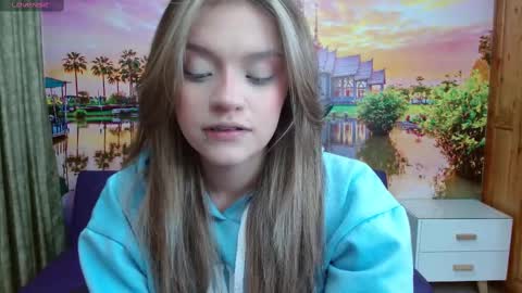 Snapshot of alyy_cute chatting on February 2025 01:27:01 PM Alyy online show from February 2025 01:27:01 PM