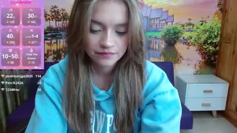 Snapshot of alyy_cute chatting on February 2025 04:32:01 PM Alyy online show from February 2025 04:32:01 PM