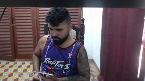 Snapshot of alz_hunter chatting on September 2025 01:55:02 AM alz_hunter online show from September 2025 01:55:02 AM