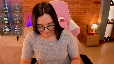 Snapshot of amaia_monet chatting on May 2026 04:35:02 PM Hi Im AmaiaHelp me reach 100 likes online show from May 2026 04:35:02 PM