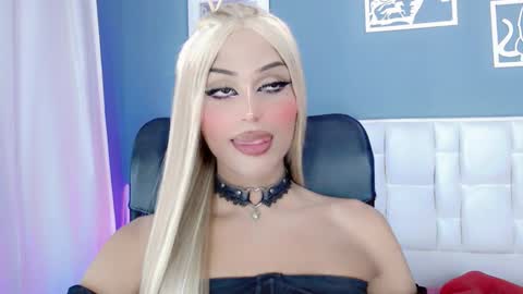 Snapshot of amal_baddel_ chatting on January 2025 10:02:01 AM amal_baddel_ online show from January 2025 10:02:01 AM