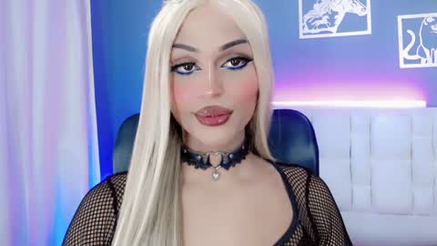 Snapshot of amal_baddel_ chatting on January 2025 07:15:02 AM amal_baddel_ online show from January 2025 07:15:02 AM