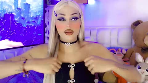 Snapshot of amal_baddel_ chatting on March 2025 06:30:01 AM amal_baddel_ online show from March 2025 06:30:01 AM