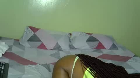 amala01 online show from April 2026 08:11:01 PM