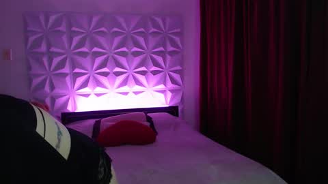 Snapshot of amalett chatting on December 2025 11:53:01 PM Amalett online show from December 2025 11:53:01 PM