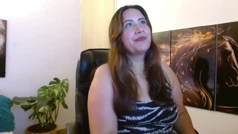 AMALIA online show from April 2026 09:17:02 PM