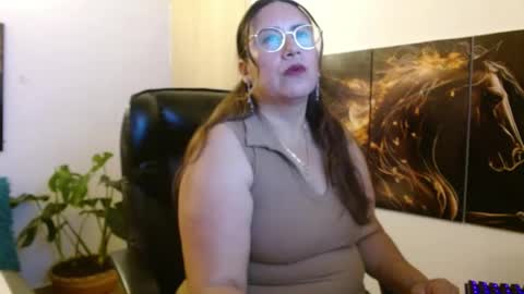 AMALIA online show from April 2026 12:19:02 AM