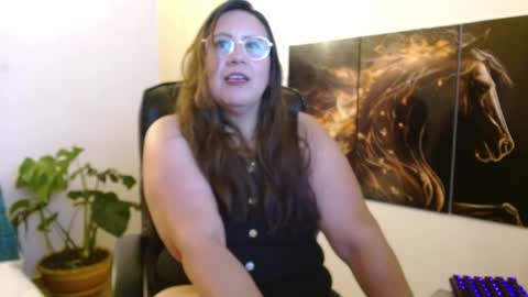 AMALIA online show from May 2026 12:04:01 AM