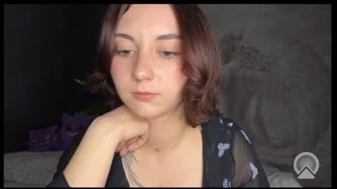 amalia_lambert13 online show from May 2026 07:32:02 PM
