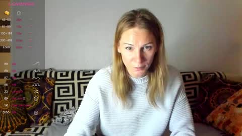 Snapshot of amalia_mio chatting on October 2025 08:01:01 AM Amalia online show from October 2025 08:01:01 AM