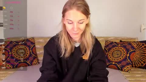 Amalia online show from October 2025 07:52:01 AM