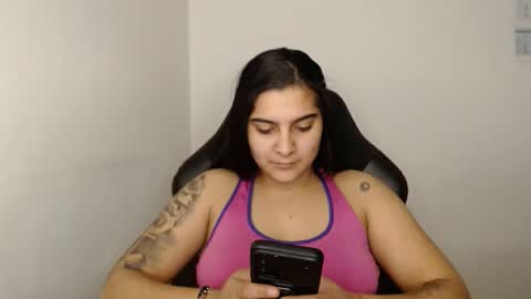 Snapshot of amanda5star chatting on February 2025 02:08:02 AM The queen of the biceps online show from February 2025 02:08:02 AM