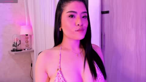 Snapshot of amanda_26 chatting on January 2025 12:02:01 AM Luisa online show from January 2025 12:02:01 AM