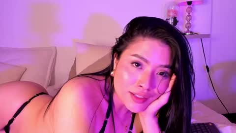 Snapshot of amanda_26 chatting on February 2025 07:12:02 AM Luisa online show from February 2025 07:12:02 AM