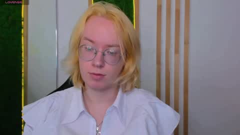 Hi im Amanda online show from May 2026 01:07:02 PM