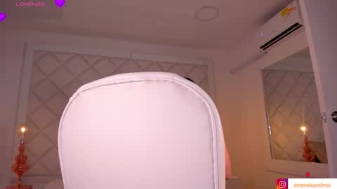 Amanda online show from October 2025 04:35:02 AM