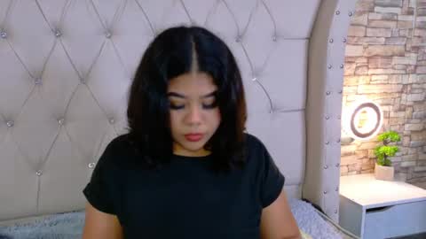 Amanda Moore online show from April 2026 04:06:01 AM