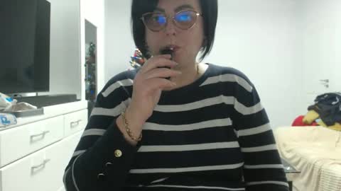 Snapshot of amanda_muller5 chatting on December 2025 07:41:02 PM Anda .. online show from December 2025 07:41:02 PM