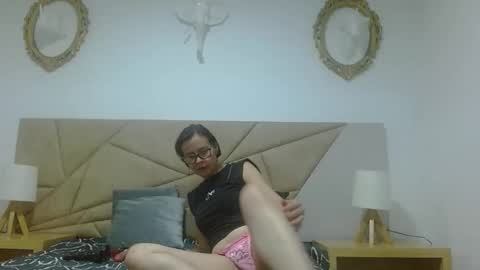 amanda_ramirez online show from November 2025 09:14:02 PM