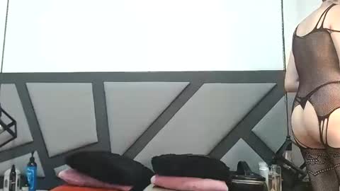 amanda_ramirez online show from May 2026 03:06:02 PM