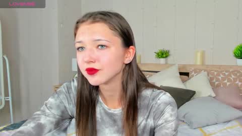 Amanda online show from September 2025 07:56:02 AM