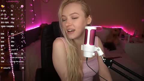 Amanda online show from February 2026 07:18:01 AM