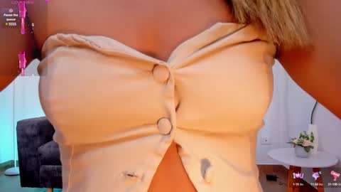 Amanda  online show from February 2025 02:21:01 PM