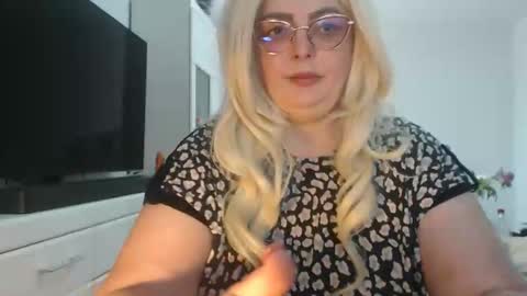 Snapshot of amandamuller1982 chatting on May 2026 09:18:02 AM Anda online show from May 2026 09:18:02 AM