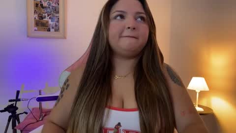 Snapshot of amandhaaa chatting on February 2026 03:18:02 PM Amandha online show from February 2026 03:18:02 PM