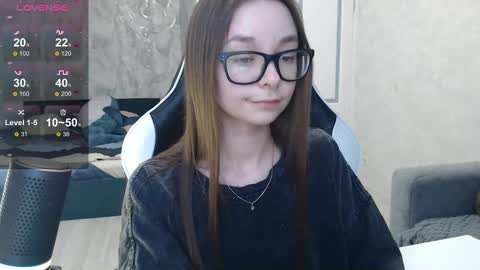 Mila online show from February 2025 02:43:02 PM