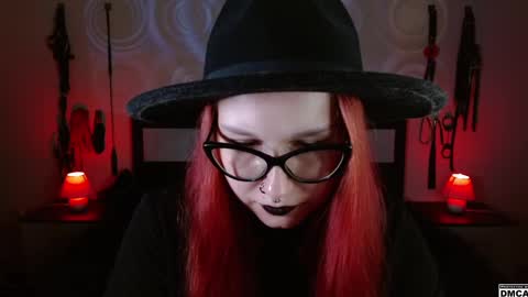 Snapshot of amanita__pantherina chatting on December 2024 10:50:02 AM Goddess Amanita online show from December 2024 10:50:02 AM
