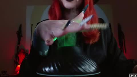 Snapshot of amanita__pantherina chatting on December 2024 11:34:02 AM Goddess Amanita online show from December 2024 11:34:02 AM