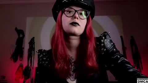 Snapshot of amanita__pantherina chatting on February 2025 04:31:02 PM Goddess Amanita online show from February 2025 04:31:02 PM