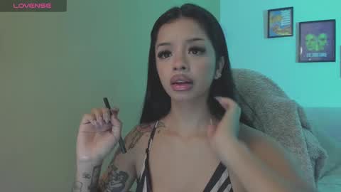 Snapshot of amapola_666 chatting on January 2025 12:24:01 PM Ama online show from January 2025 12:24:01 PM