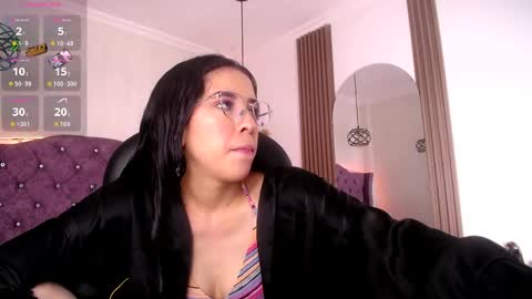 amara_davis1 online show from May 2026 05:15:01 AM
