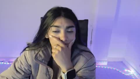 Snapshot of amara_silk chatting on April 2026 02:46:02 AM amara_silk online show from April 2026 02:46:02 AM
