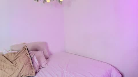 Amara Vega  online show from February 2026 08:04:02 AM