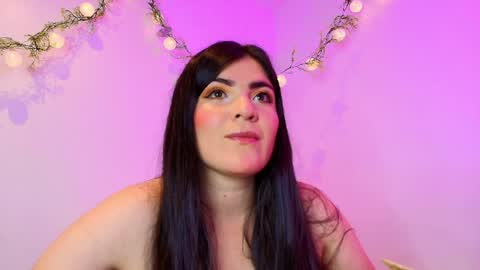Amara Vega  online show from April 2026 10:05:01 AM