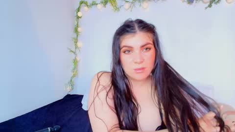 Amara Vega  online show from May 2026 03:53:01 PM