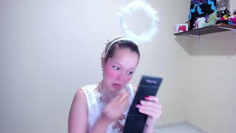 Snapshot of amara_velvett chatting on June 2026 07:13:01 PM Amara Velvett online show from June 2026 07:13:01 PM