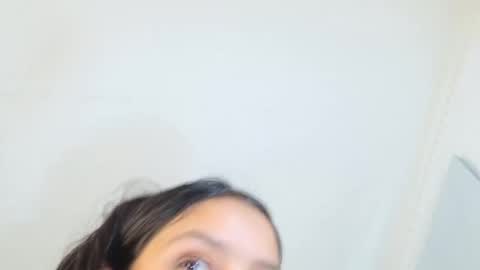 Amara online show from February 2025 06:49:02 AM