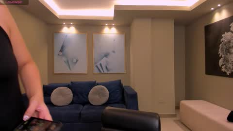 Amara Di online show from February 2026 11:44:01 AM