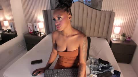 Amara online show from February 2026 03:43:01 AM