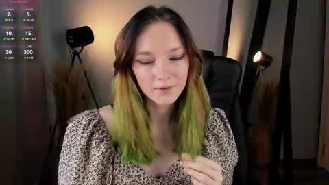 Snapshot of amarajewel__ chatting on September 2025 12:49:02 PM Amara online show from September 2025 12:49:02 PM